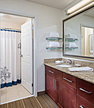 Hotel Residence Inn Lansing West
