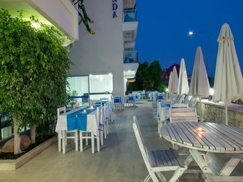 Linda Hotel