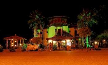 Bed & Breakfast Murat Pa?a Kona??