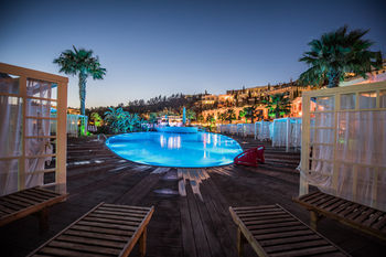Hotel Sianji Well-being Resort