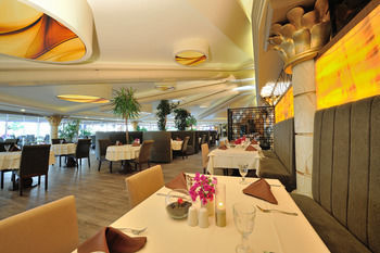 Hotel Sianji Well-being Resort