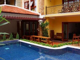 Villa Cambell Hotel & Cafe
