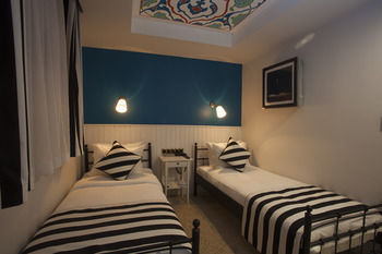 Araf Hotel