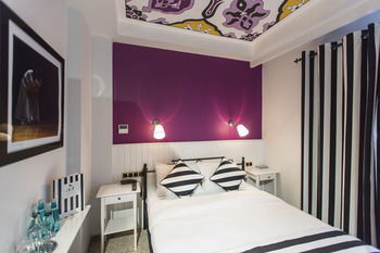 Araf Hotel