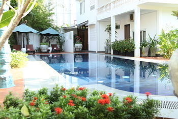 The Frangipani Green Garden Hotel And Spa