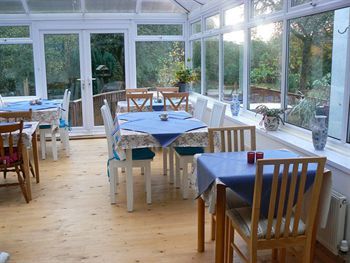 The Cammarch Hotel - Guest House