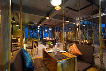 Les Bambous Luxury Hotel
