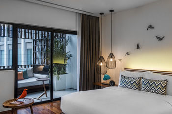 The Aviary Hotel