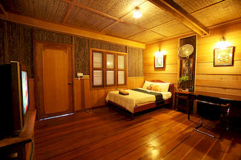 Hotel Natural Bungalows Restaurant And Bar