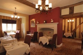Dunsley Hall Hotel