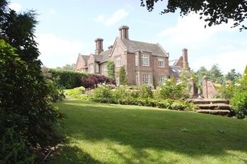 Dunsley Hall Hotel