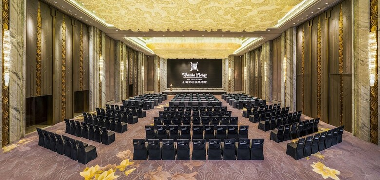 Hotel Wanda Reign On The Bund