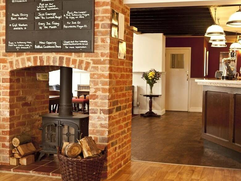 Hostal Marsham Arms Coaching Inn