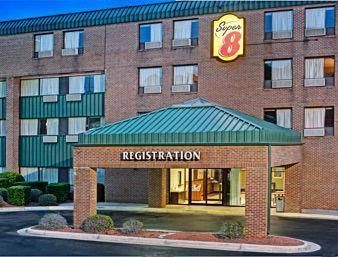 Motel Super 8 Raleigh Northeast