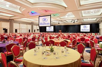 The Hilton Richmond Hotel & Spa / Short Pump