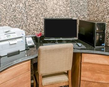 Hotel Comfort Suites