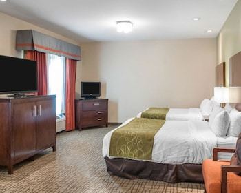 Hotel Comfort Suites