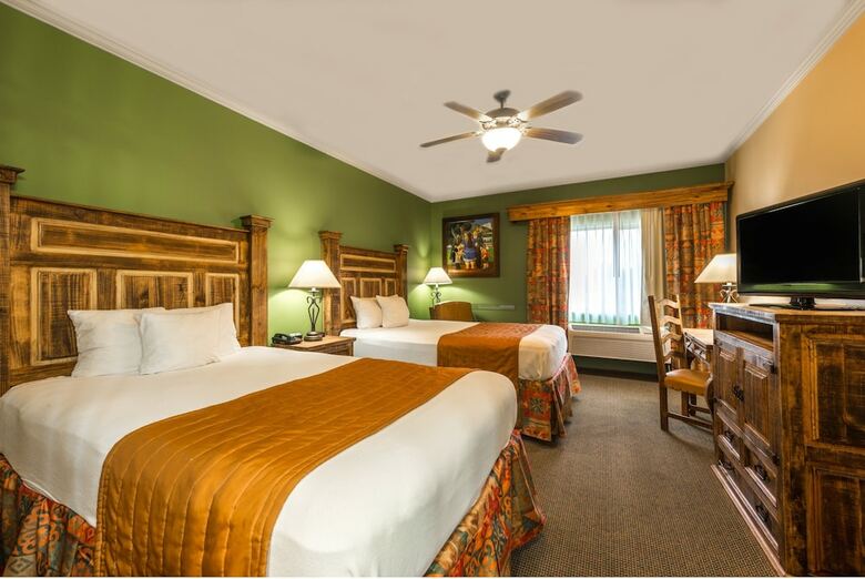 Hotel La Hacienda Alamo Dome / Riverwalk