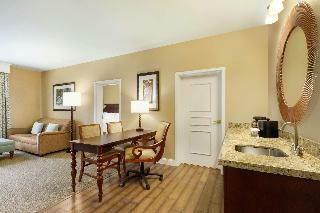 Hotel Embassy Suites Savannah