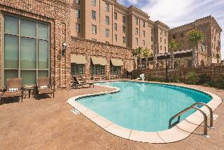 Hotel Embassy Suites Savannah