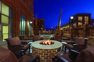 Hotel Embassy Suites Savannah