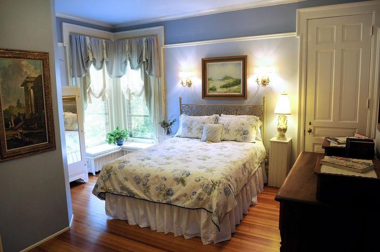 Oliver Inn Bed And Breakfast