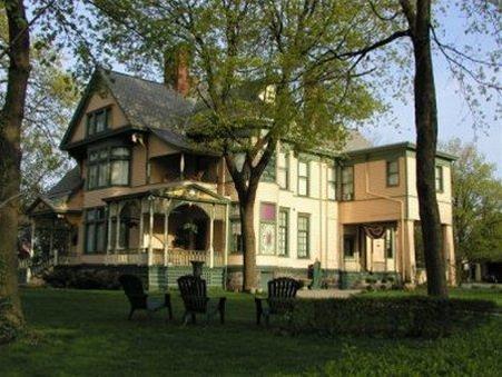 Oliver Inn Bed And Breakfast