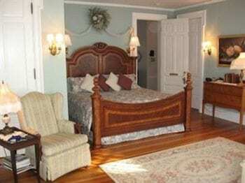 Oliver Inn Bed And Breakfast