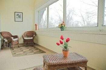 Oliver Inn Bed And Breakfast