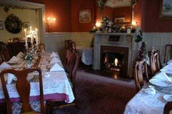 Oliver Inn Bed And Breakfast