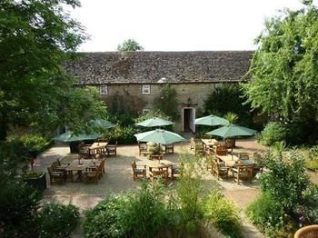 Barnsdale Lodge Hotel And Restaurant