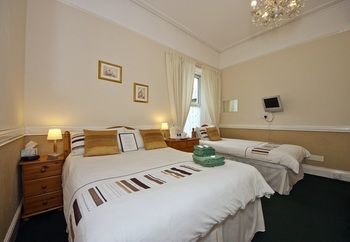 Bed & Breakfast Wayfarer Guest House