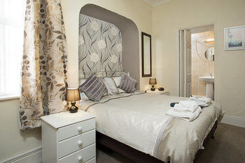 Bed & Breakfast Wayfarer Guest House