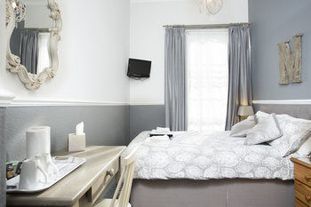 Bed & Breakfast Wayfarer Guest House