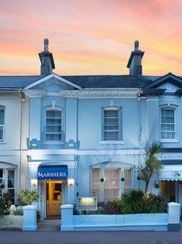 Bed & Breakfast Wayfarer Guest House