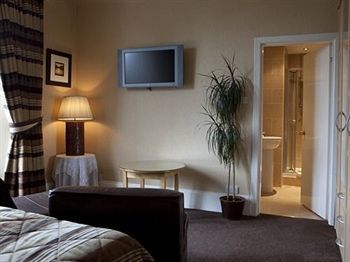 Hostal Carrick Lodge Hotel