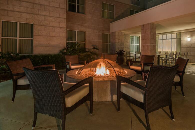 Hotel Courtyard By Marriott Tampa Downtown