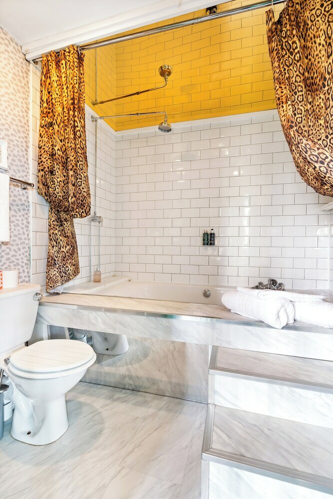 Hotel Pelirocco