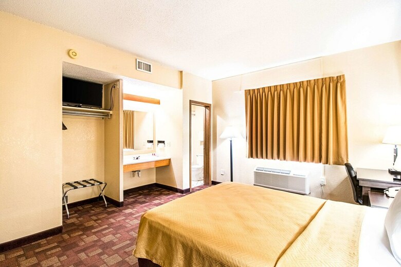 Hotel Econo Lodge Watertown