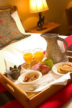 Hotel Rusty Parrot Lodge And Spa