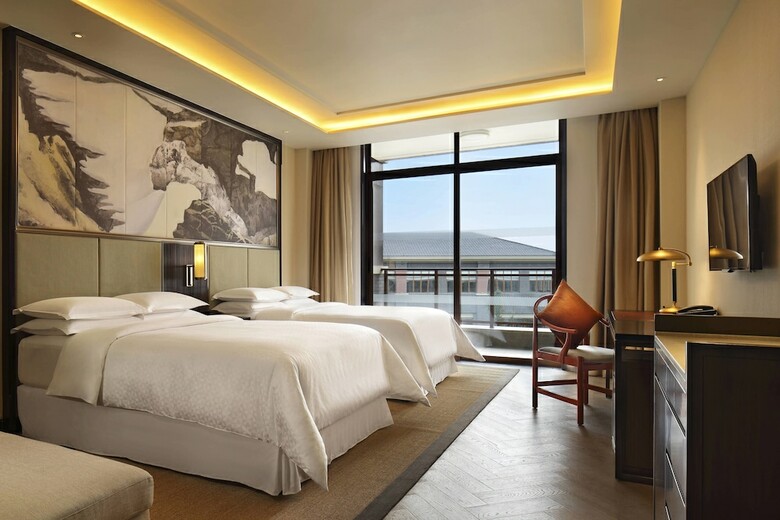 Hotel Four Points By Sheraton Chengdu, Anren