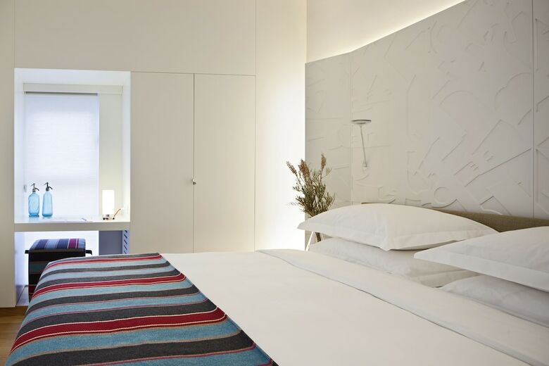 Hotel Adiv