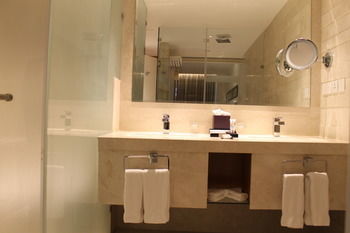 Hotel Mercure Hyderabad Kcp