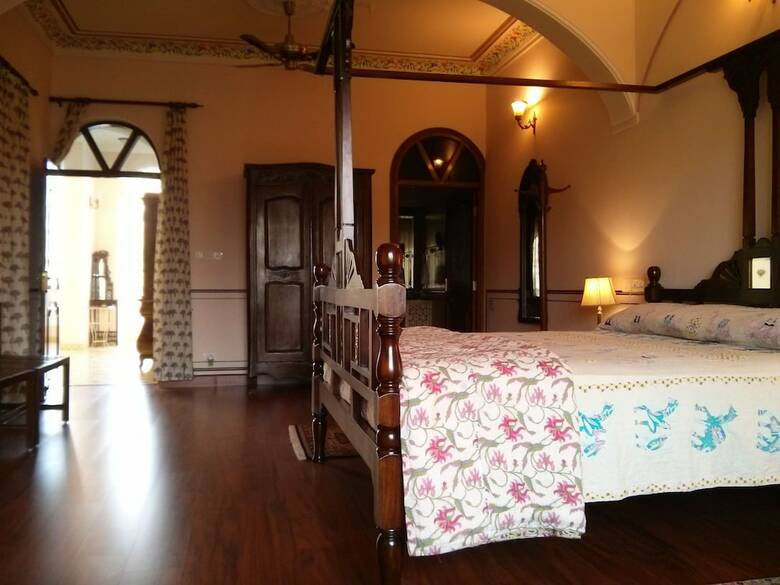 Hotel Jas Vilas