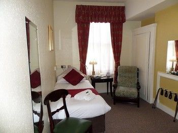 The Palm Court Hotel