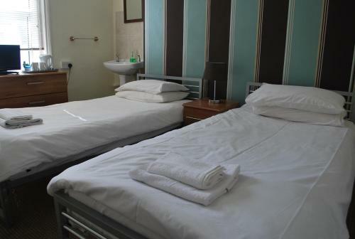 Hotel Millifont Guest House