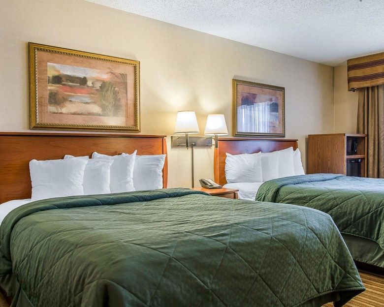 Hotel Quality Inn & Suites