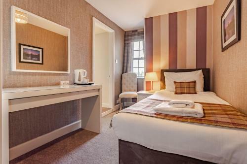 The Sun Hotel