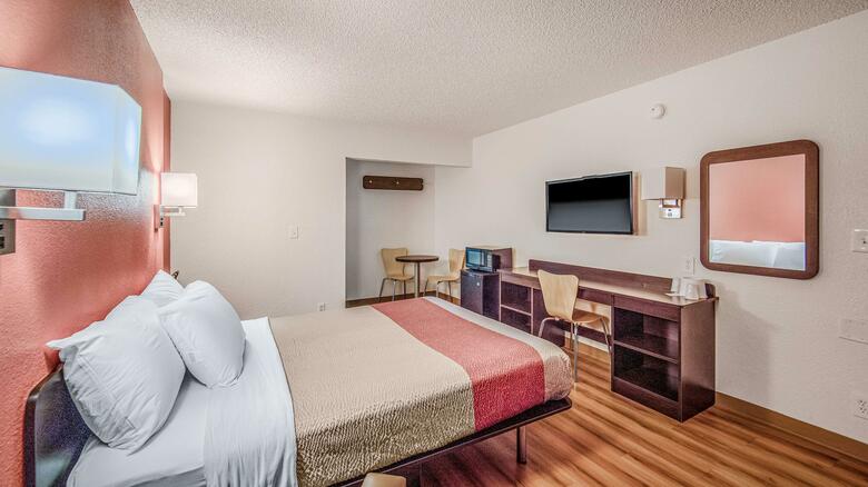 Motel 6 Eureka