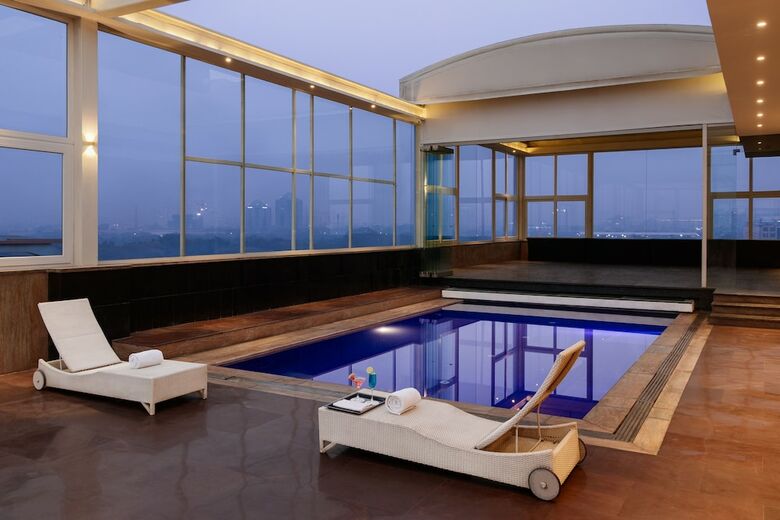 Citrus Hotels Gurgaon Central